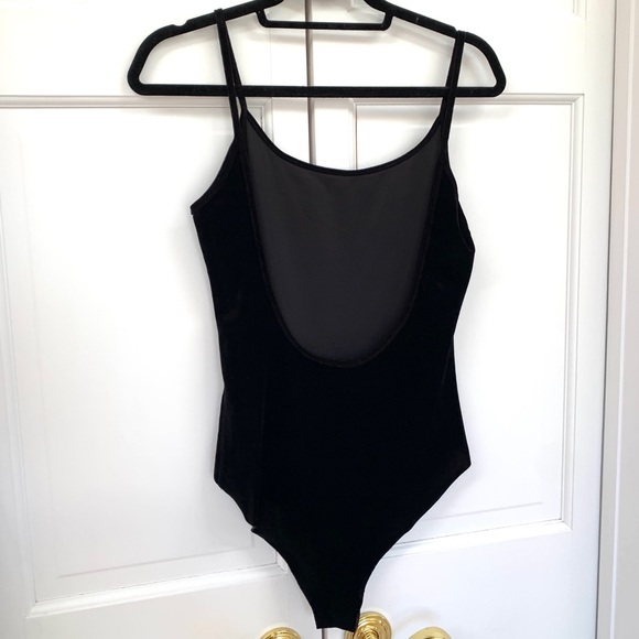 Zara Black Velvet Open Backed Bodysuit - Picture 8 of 9